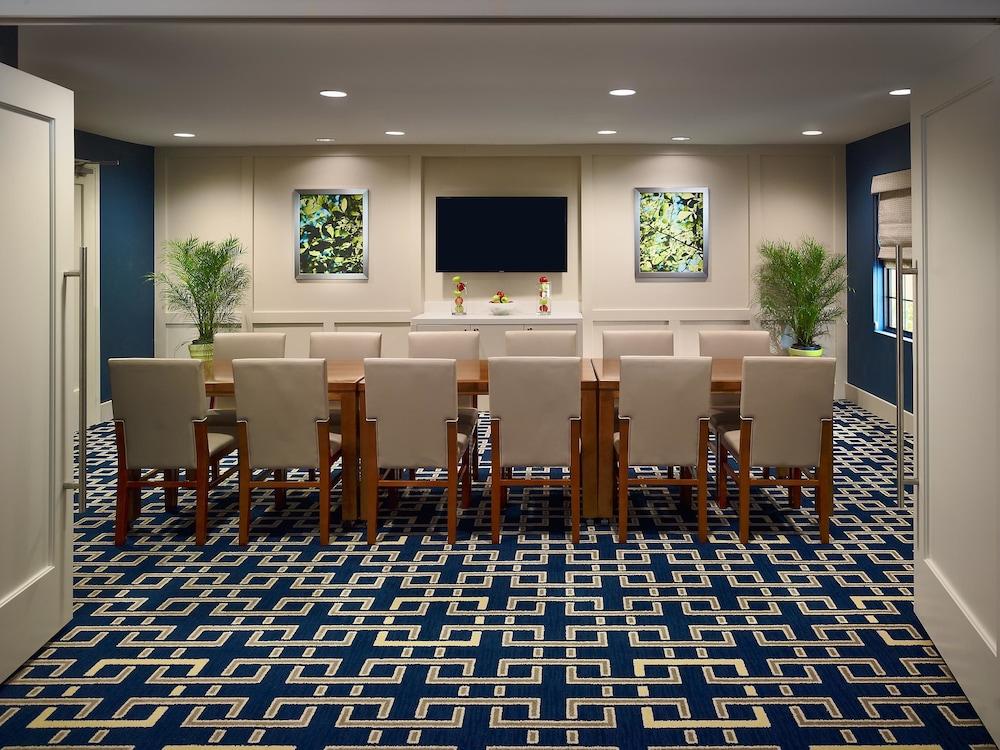 Sonesta Es Suites Cincinnati - Блу-Аш Екстер'єр фото