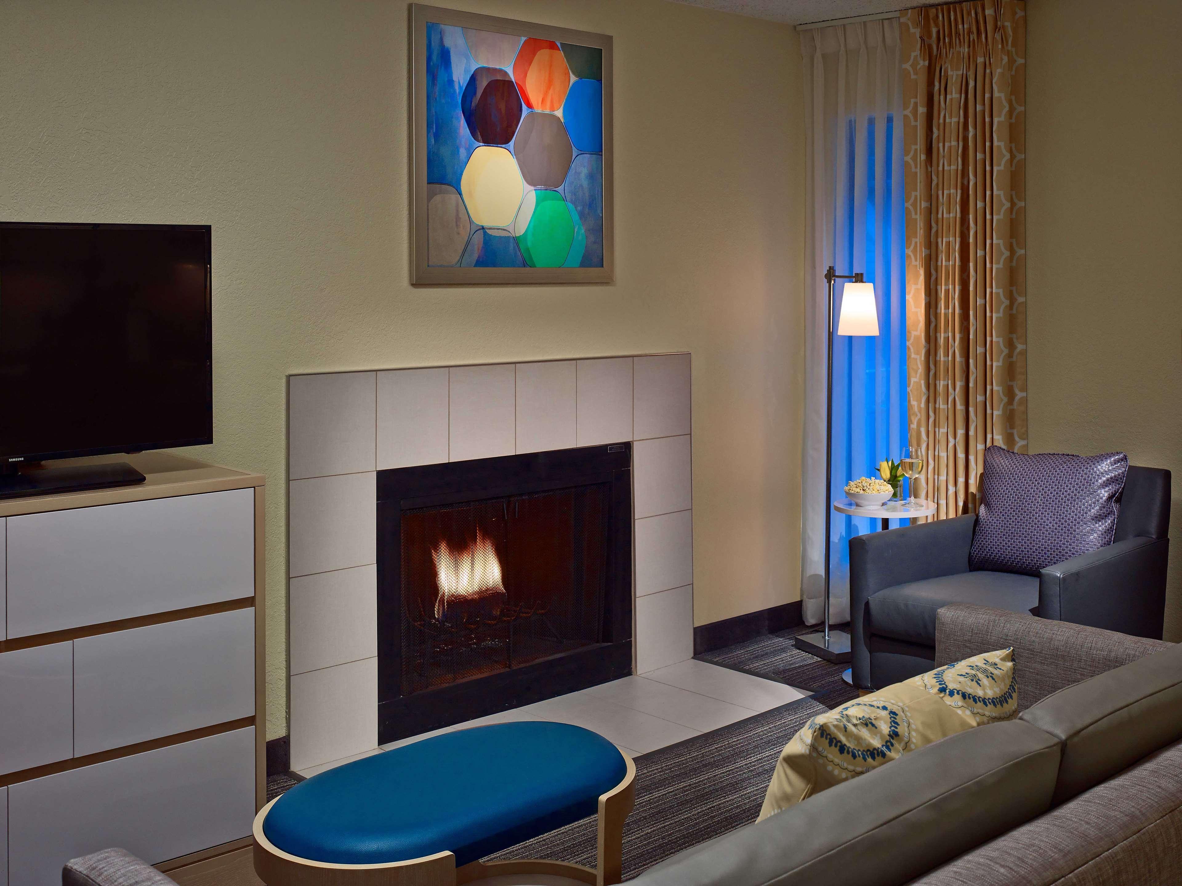 Sonesta Es Suites Cincinnati - Блу-Аш Екстер'єр фото