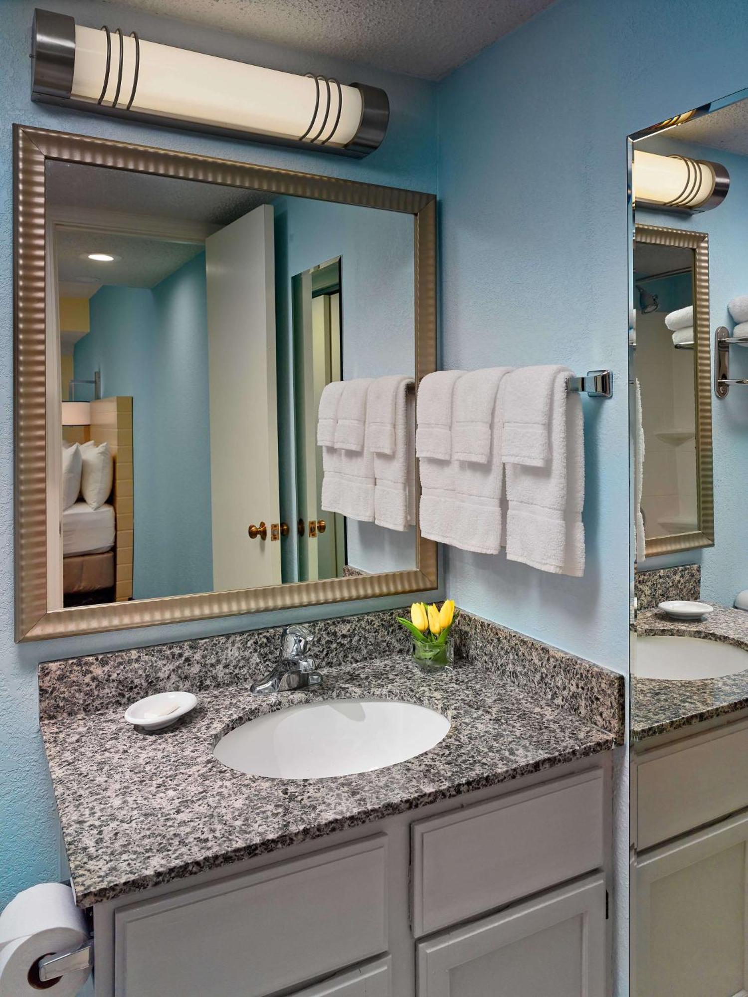 Sonesta Es Suites Cincinnati - Блу-Аш Екстер'єр фото